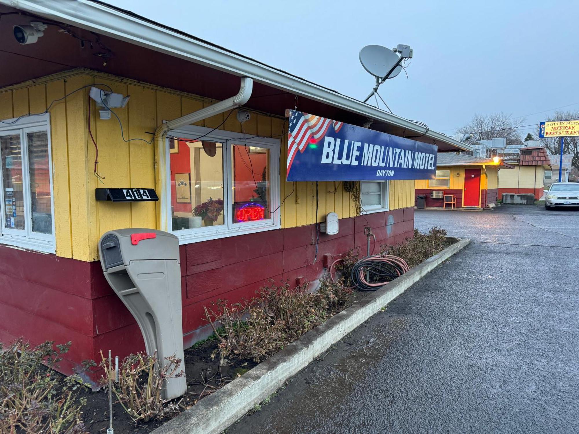 Dayton Blue Mountain Motel מראה חיצוני תמונה
